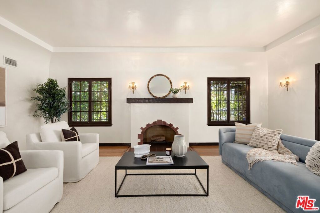 Photo of Listing #26645127