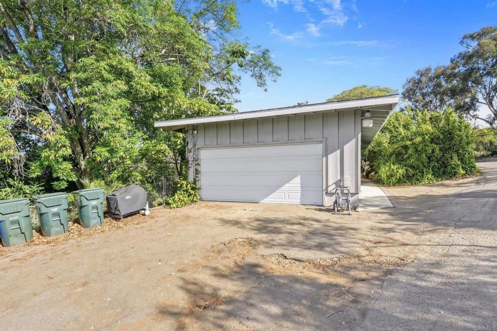 Photo of Listing #PTP2600786