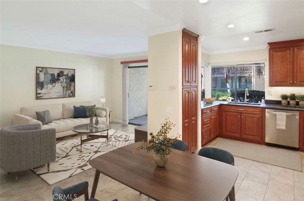 Photo of Listing #IG26019687