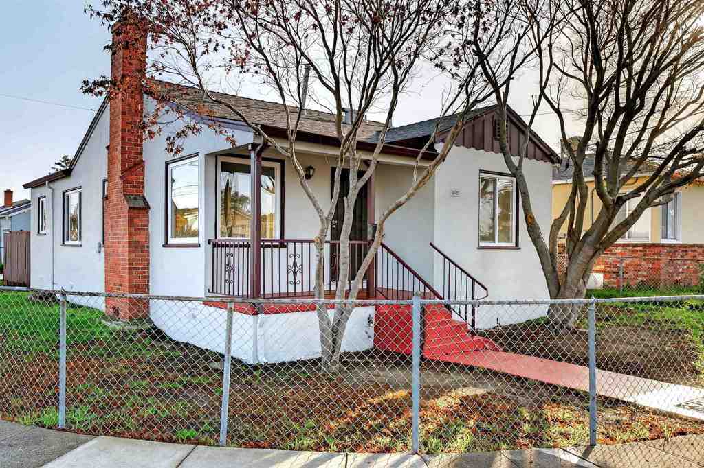 Photo of Listing #41122610