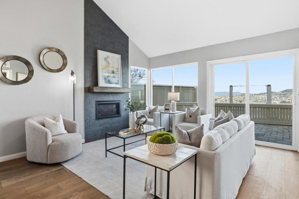 158 Treeview Drive, Daly City