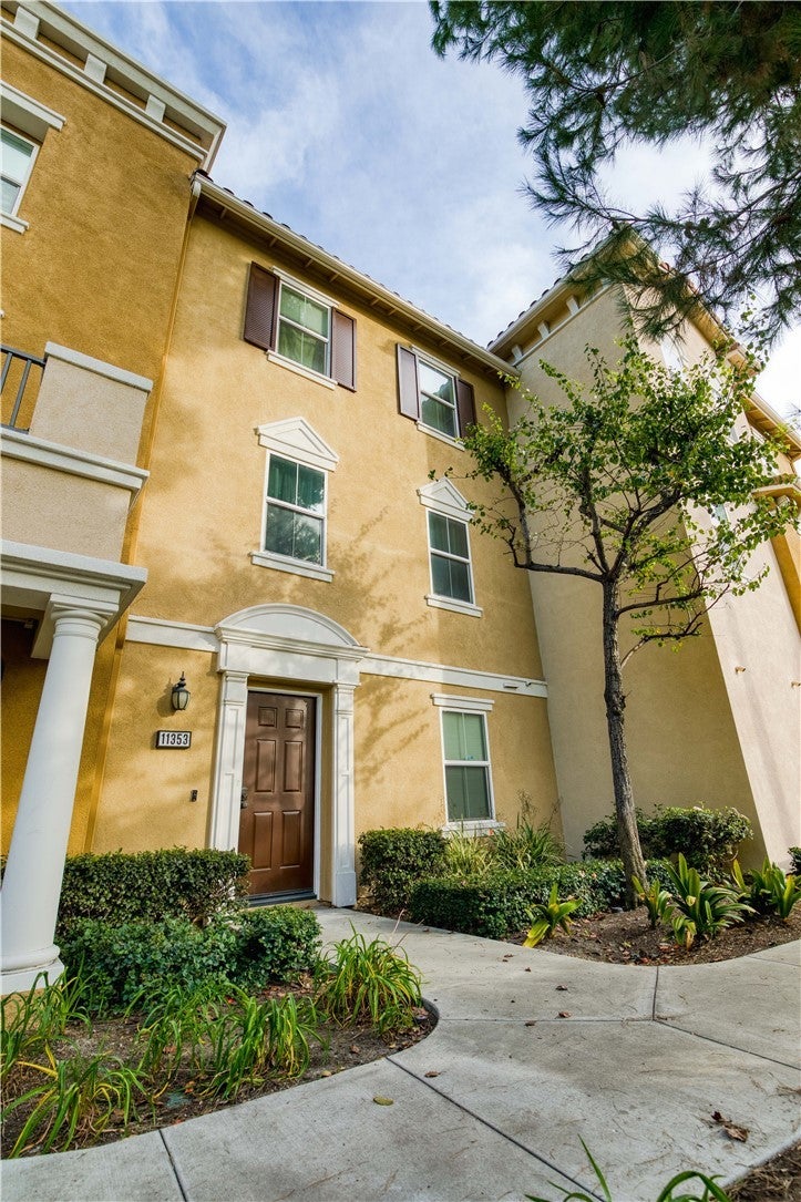 11353 Antonio, Stanton