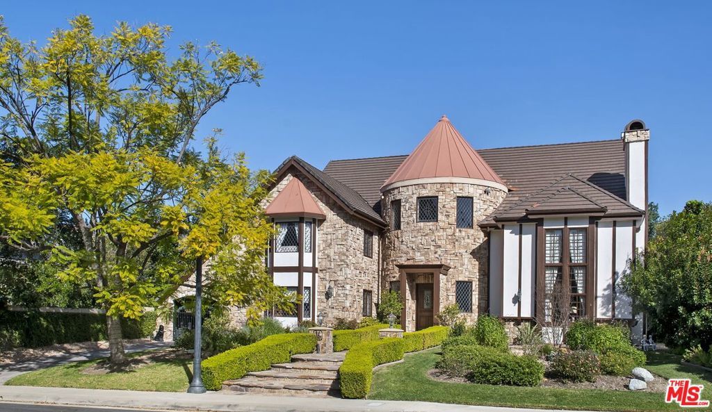 Photo of Listing #26643027