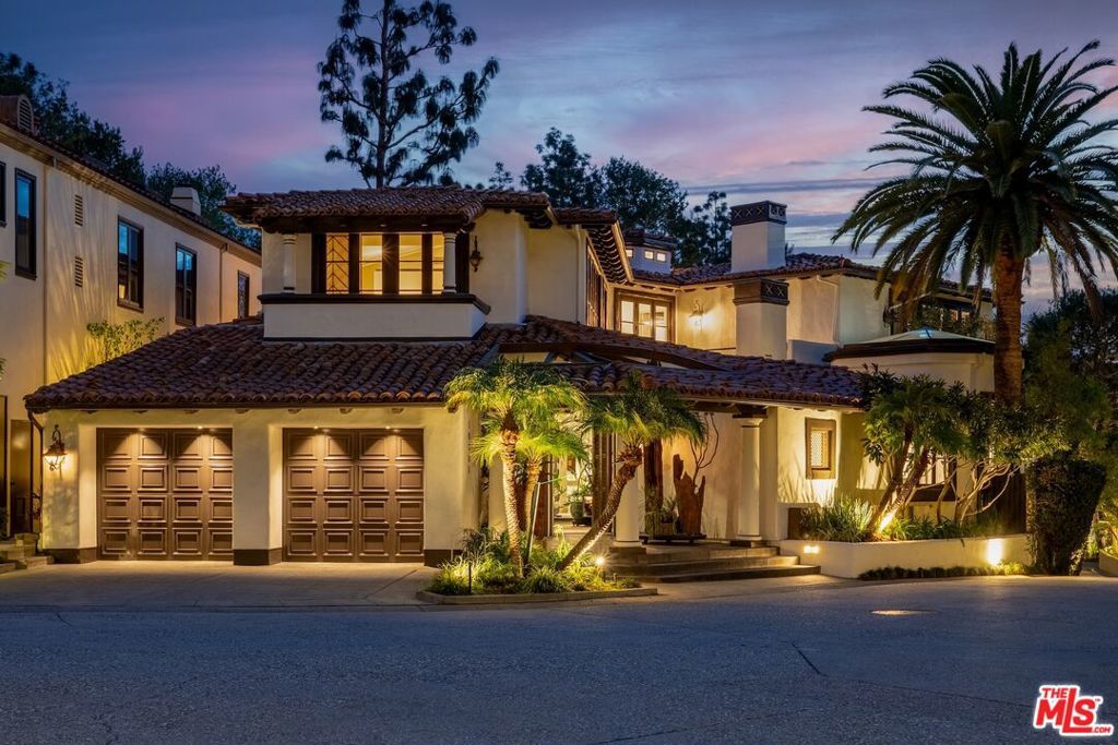 Photo of Listing #26645695