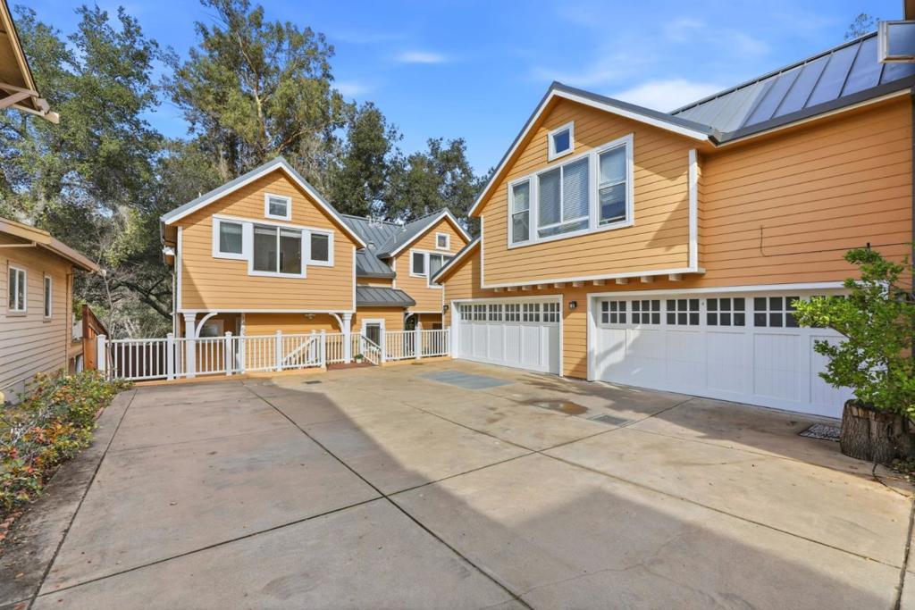14637 Big Basin Way, Saratoga