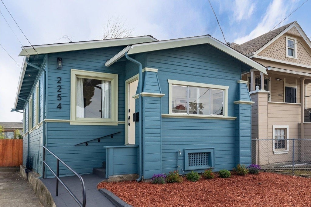 Photo of Listing #41122641