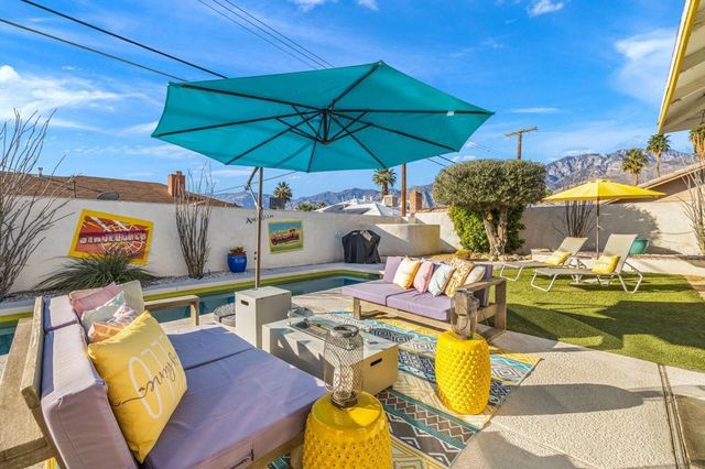 3963 E Calle San Antonio, Palm Springs
