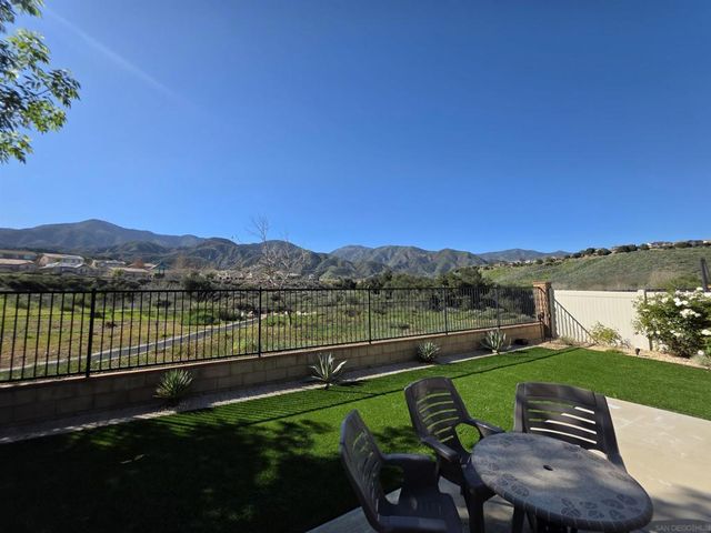 11727 Coriander Way, Corona