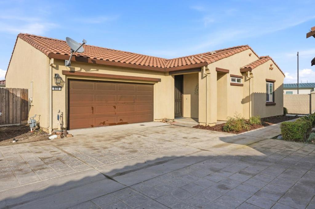 Photo of Listing #ML82033342