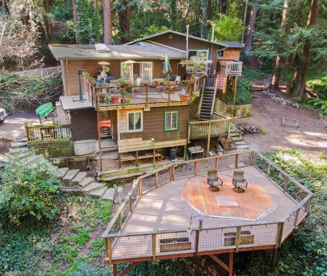 1350 Lost Acre Drive, Felton