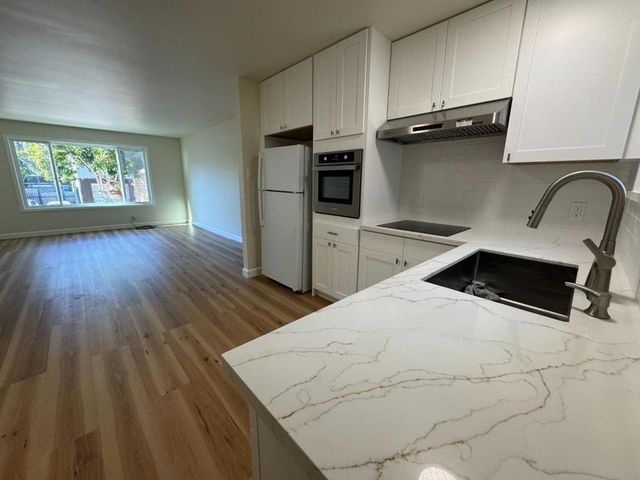 370 Bartlett Avenue # 2, San Francisco