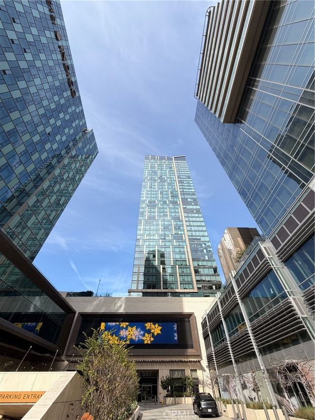 889 Francisco Street # 3205, Los Angeles