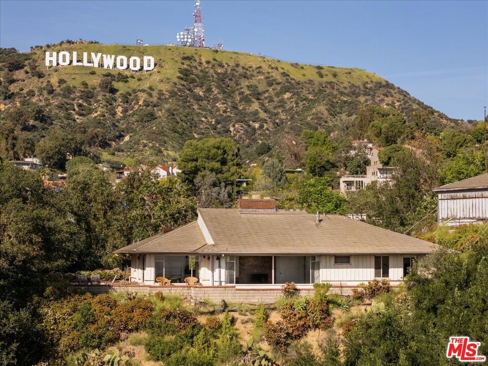 Photo of Listing #26644337