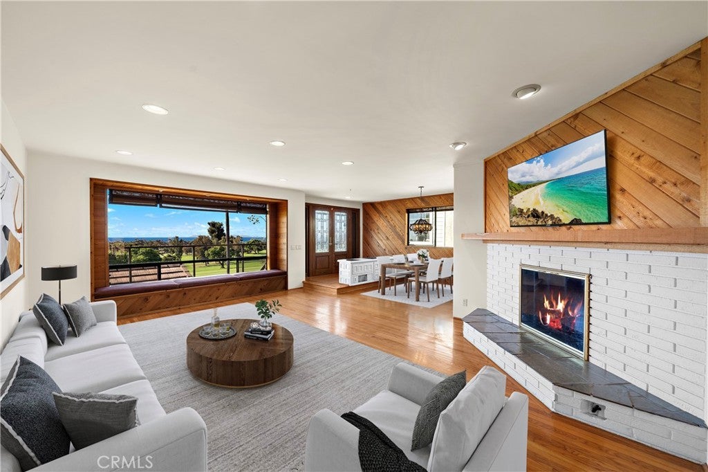 318 Avenida Santa Margarita, San Clemente