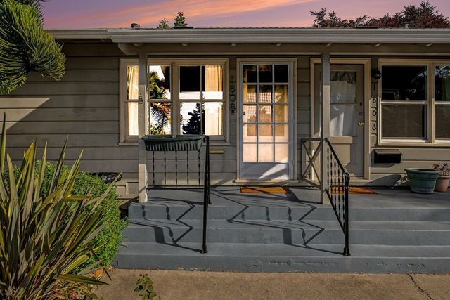 1808 Main Street, Alameda