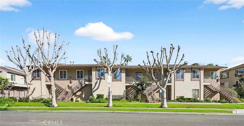 Photo of Listing #WS25268857