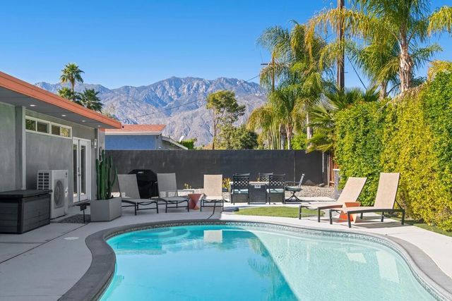 4318 E Mesquite Avenue, Palm Springs