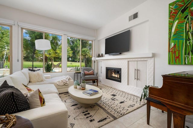 101 N Kavenish Drive, Rancho Mirage