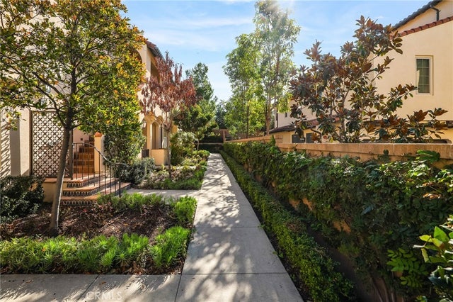 753 Spring Gdn, Irvine