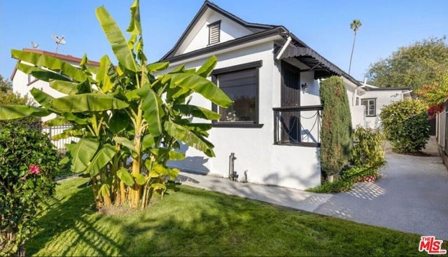 1222 N Virgil Avenue, Los Angeles