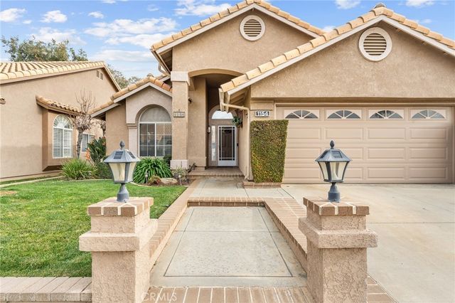 1154 Fairway Oaks, Banning
