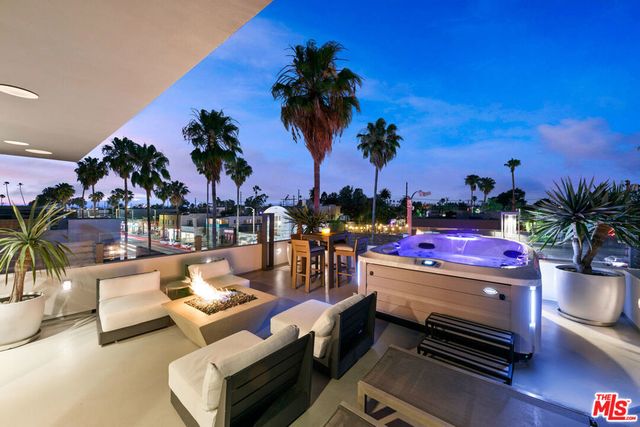 1430 Abbot Kinney Boulevard, Venice