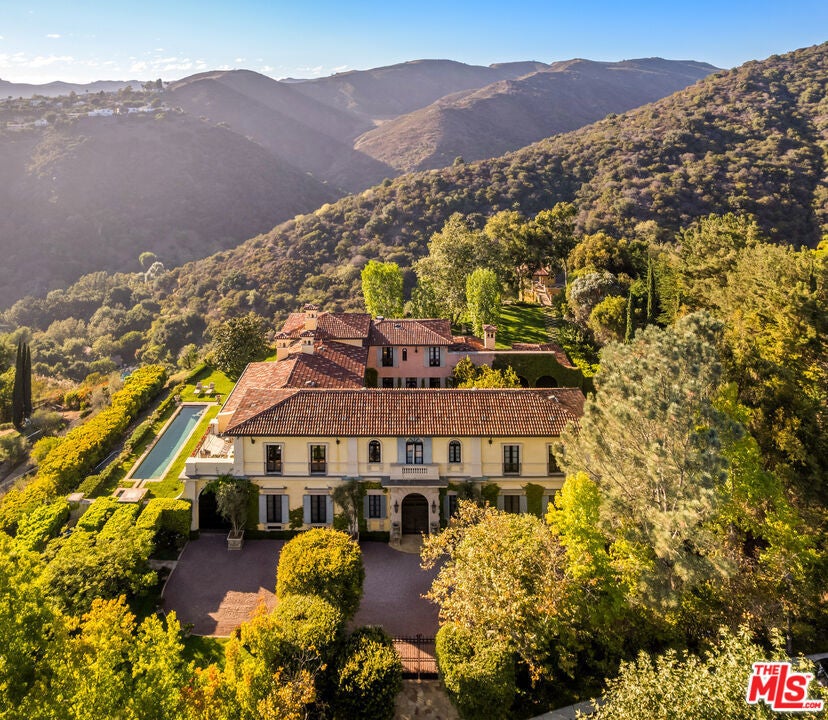 Photo of Listing #26646943