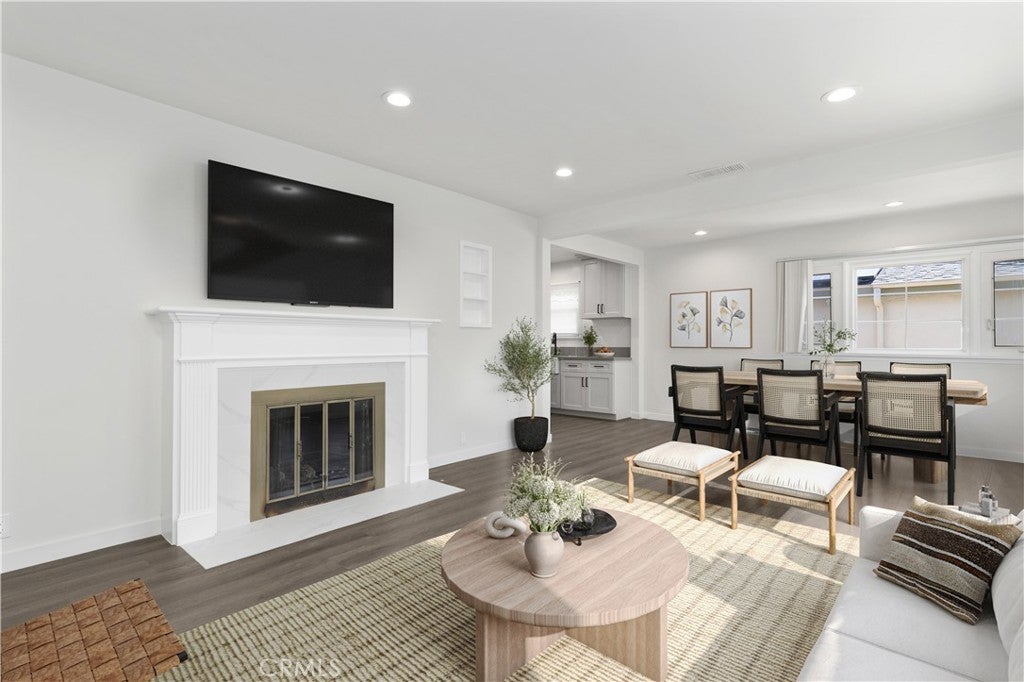 Photo of Listing #SR25266722