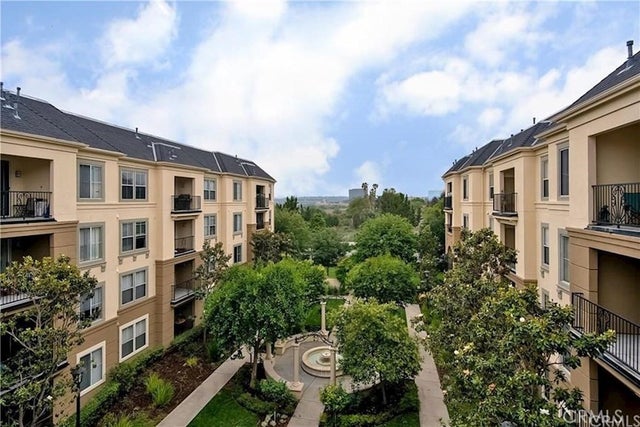 3458 Watermarke, Irvine.