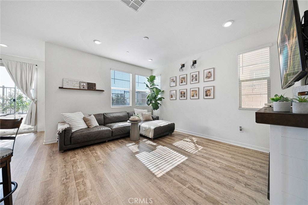 Photo of Listing #CV26024633