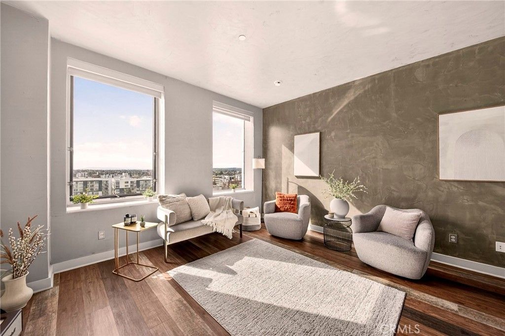 3810 Wilshire Boulevard # 909, Los Angeles