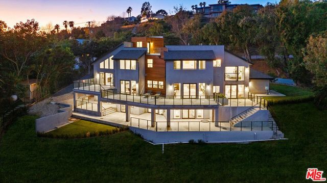 4756 Latigo Canyon Road, Malibu