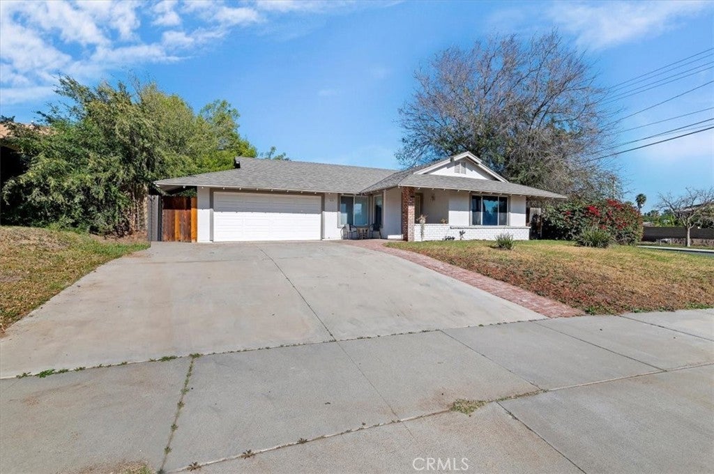 Photo of Listing #IV26026086