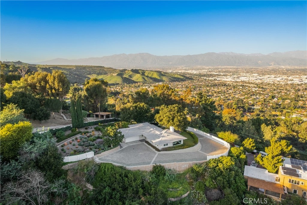 Photo of Listing #TR26019404