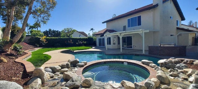 748 Azure Hills Drive, Simi Valley