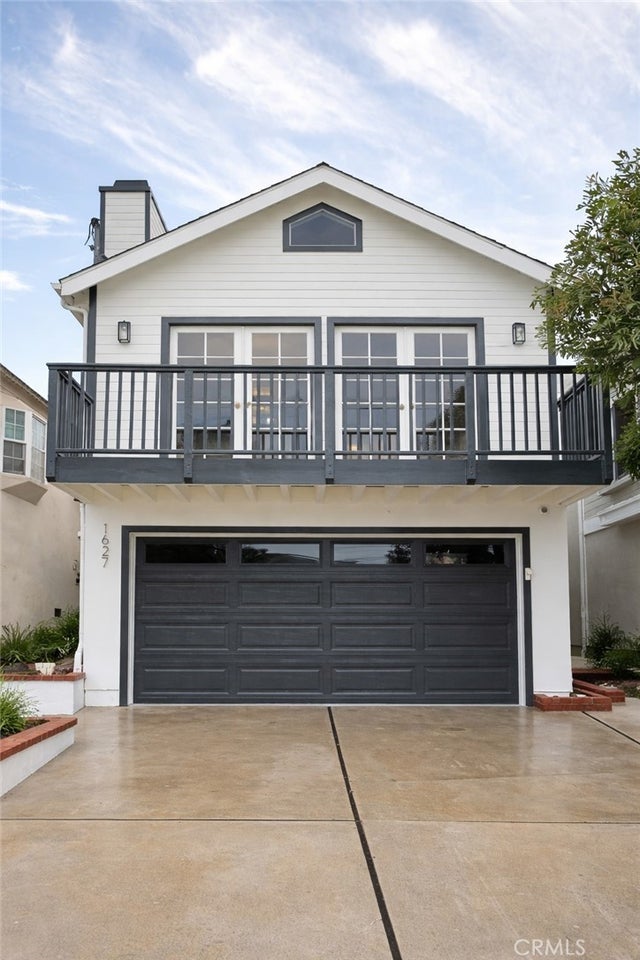 1627 Stanford, Redondo Beach.