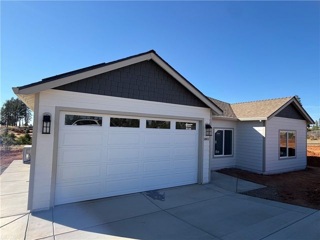 5801 Foster Road, Paradise