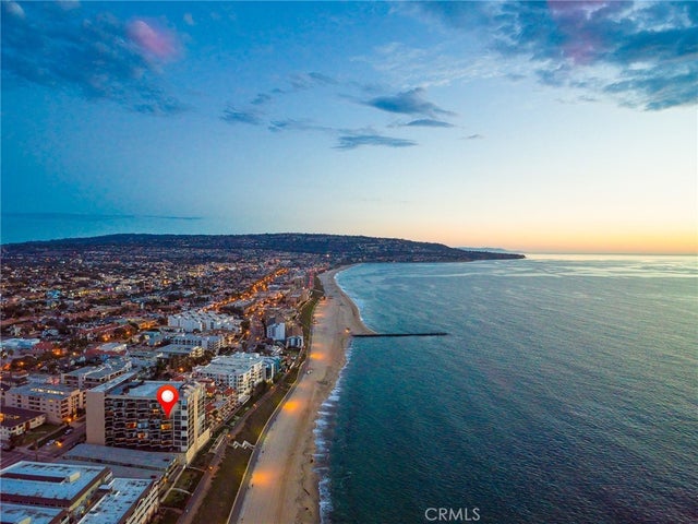 531 Esplanade 313, Redondo Beach.