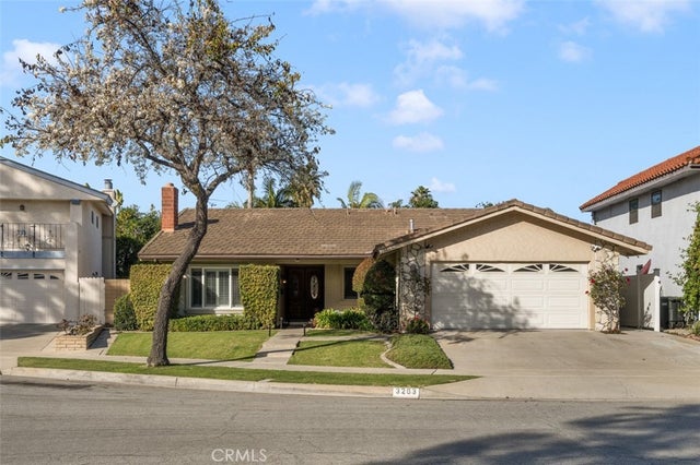3263 Turlock, Costa Mesa