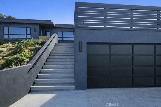 5280 Sanchez, Los Angeles