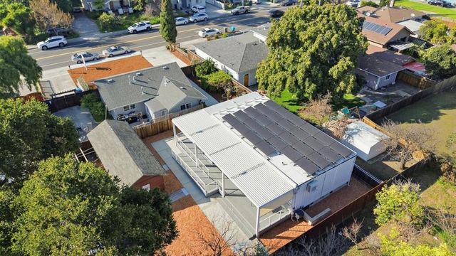 2260 Clarke Avenue, East Palo Alto