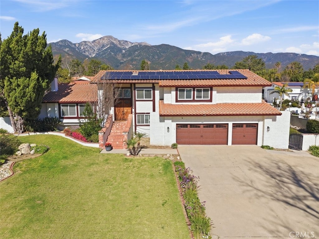 Photo of Listing #IV26023635