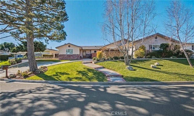 30520 Santa Luna Drive, Rancho Palos Verdes.