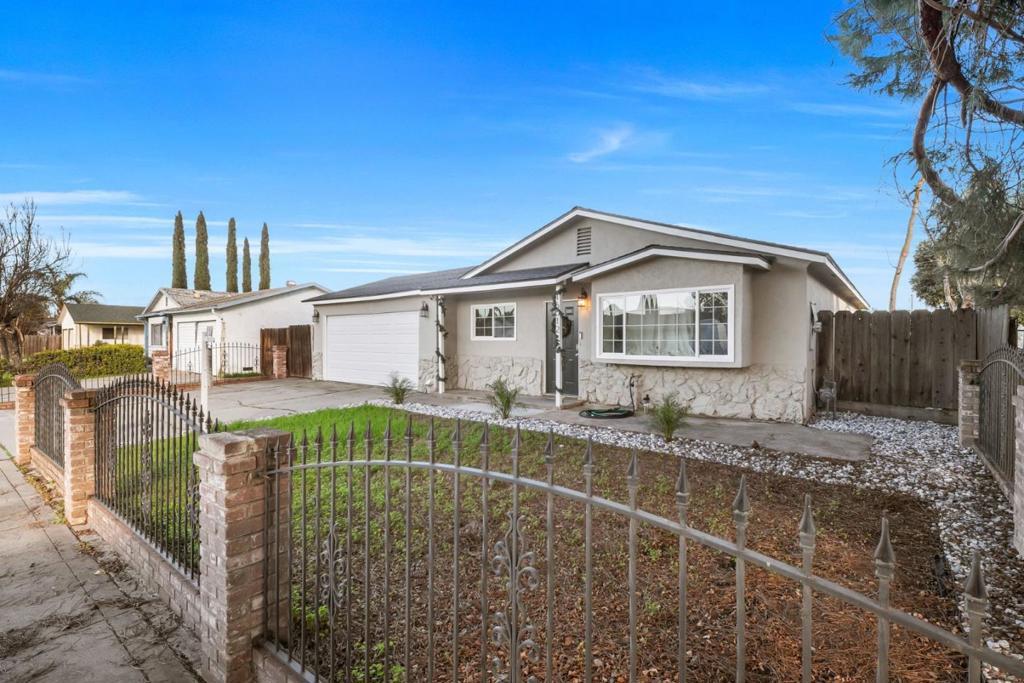 Photo of Listing #ML82033887