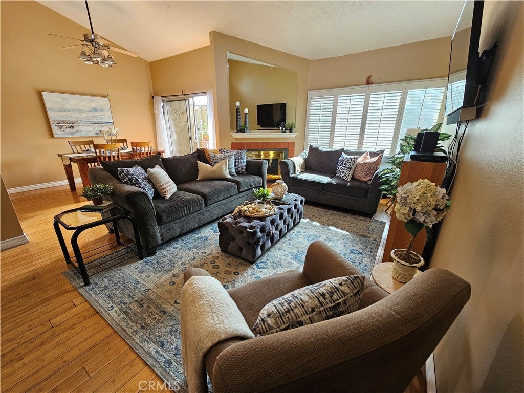 9431 Shadowood Drive E, Montclair