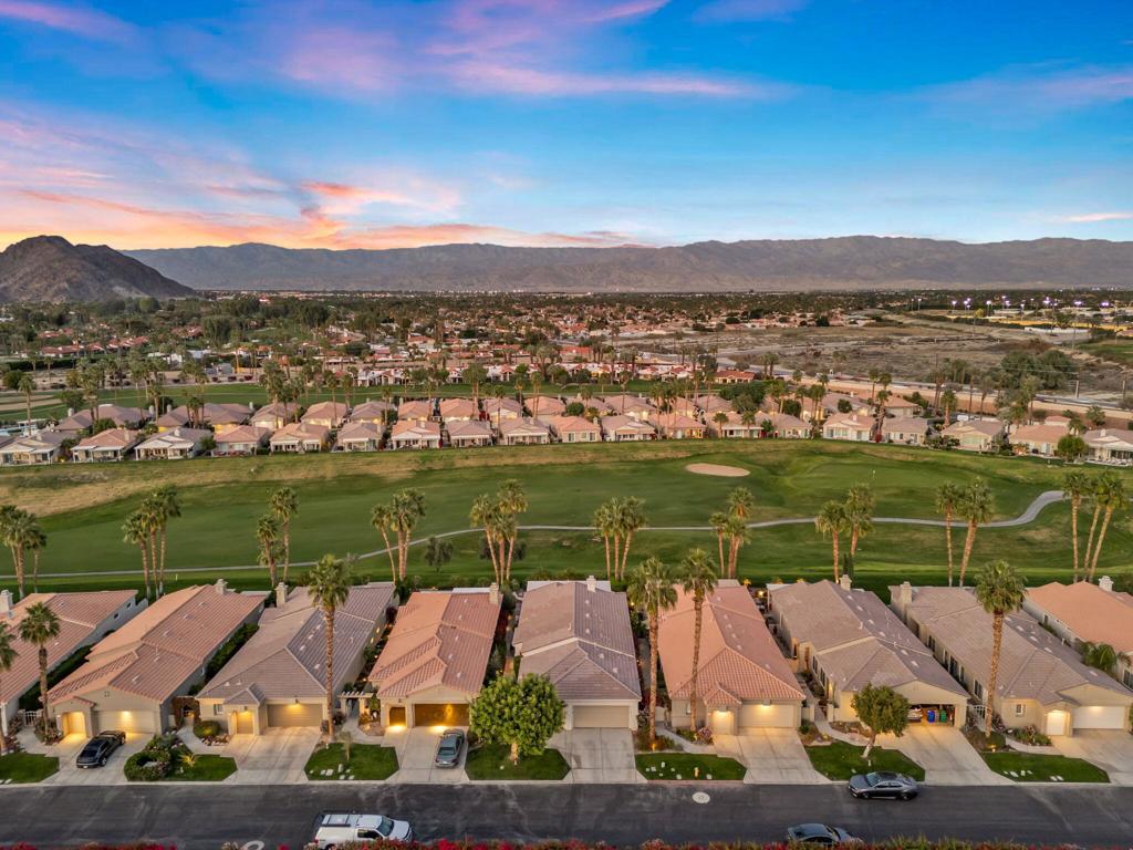 78340 Calle Las Ramblas, La Quinta