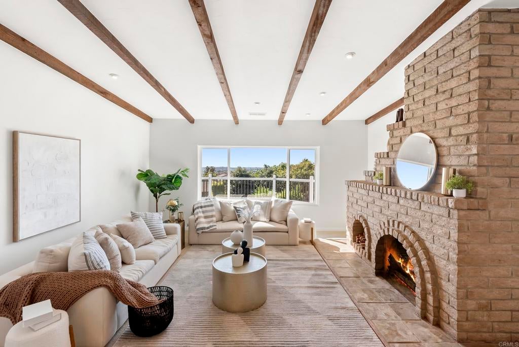 Photo of Listing #PTP2600945