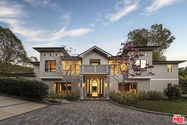 1000 N Norman Place, Los Angeles