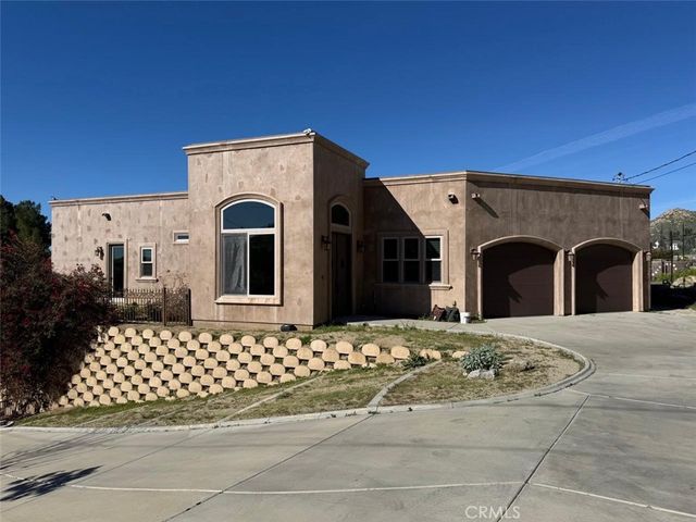 3000 Galaxie Heights, Riverside