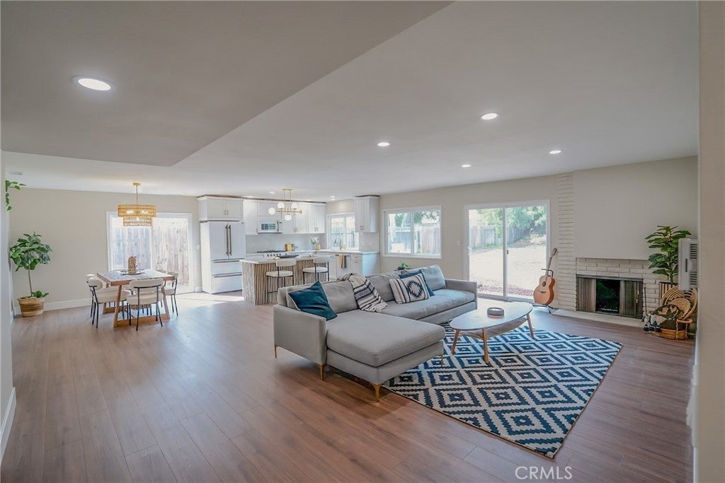 Photo of Listing #CV26027320